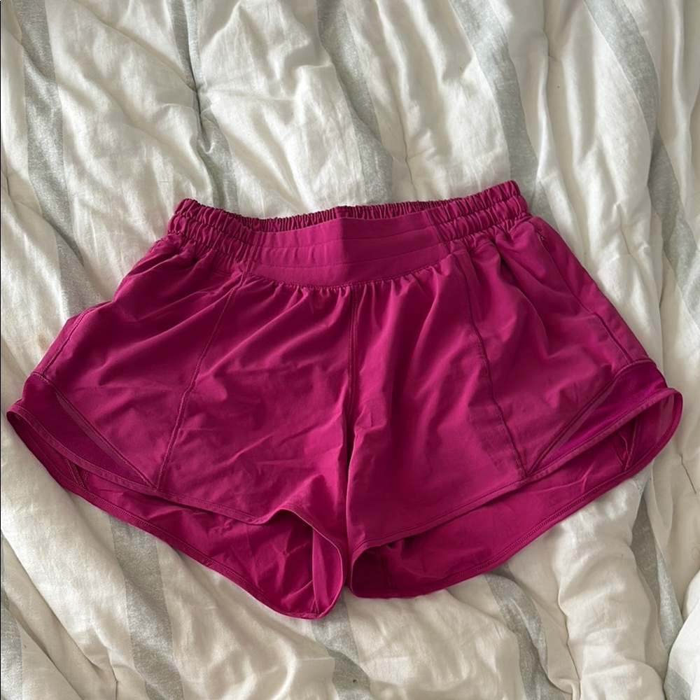 Lululemon Athletica Pink Hottie Hot Shorts - 4” inseam